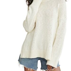 Jenni Kayne “CRUISE” Cream oversized Boyfriend Sweater in cotton/linen blend